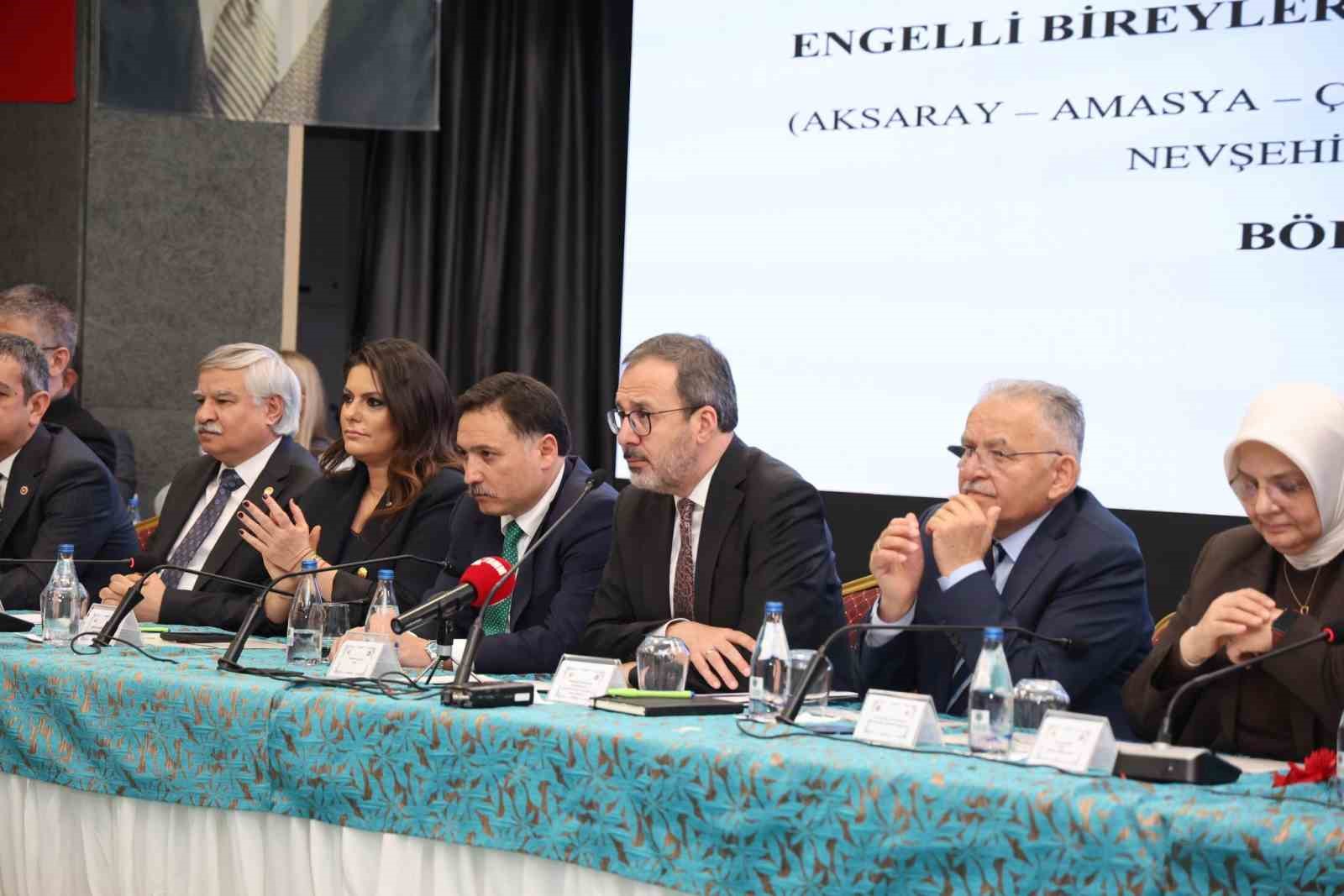 Engelli Bireylerin Sorunlarını Araştırma Komisyonu Başkanı Kasapoğlu: "En geniş kapsamlı veri havuzlarından birini oluşturduk" 4 engelli bireylerin sorunlarini arastirma komisyonu baskani kasapoglu en genis kapsamli veri havuzlarindan birini olusturduk