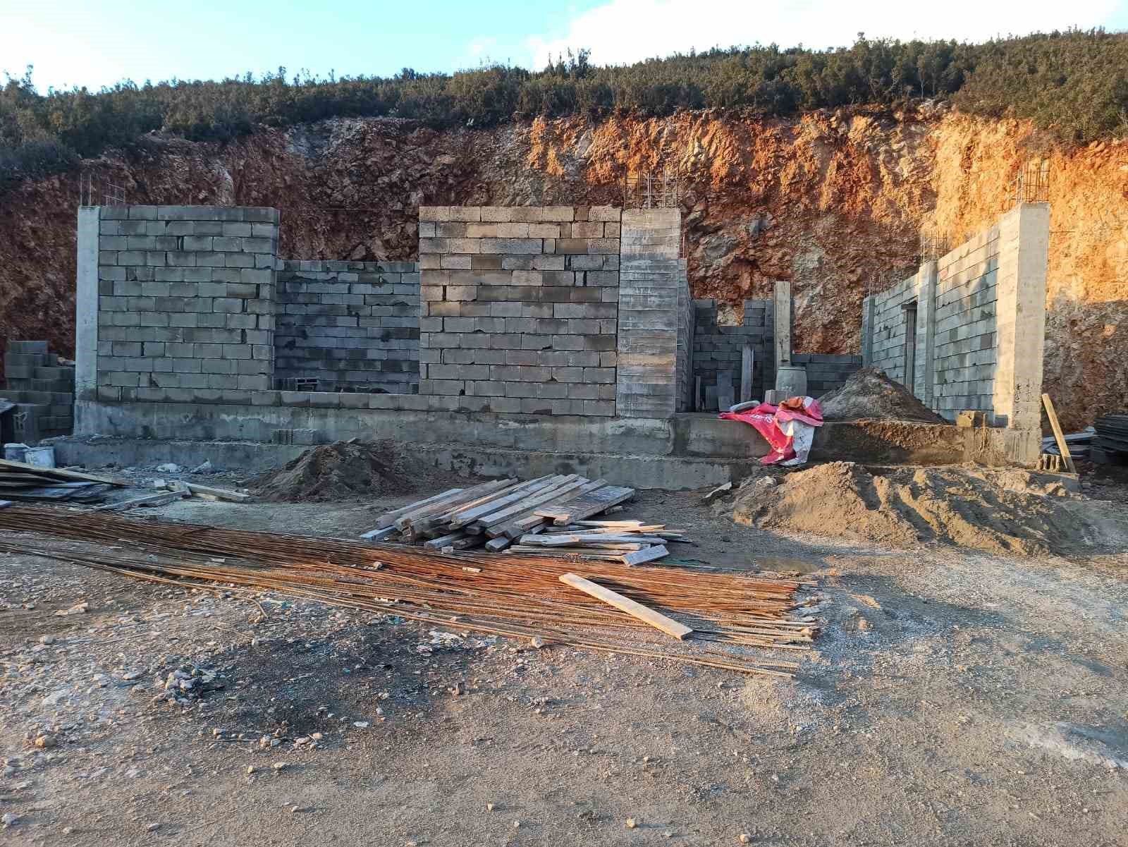 engelli cocuklari icin ev hayali kuran babaya muteahhit darbesi iddiasi 6 EJ9tNcPQ