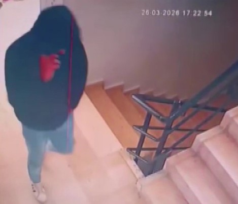 engelli evladi icin biriktirdigi altinlari dolandiricilara verdi polis buldu 1