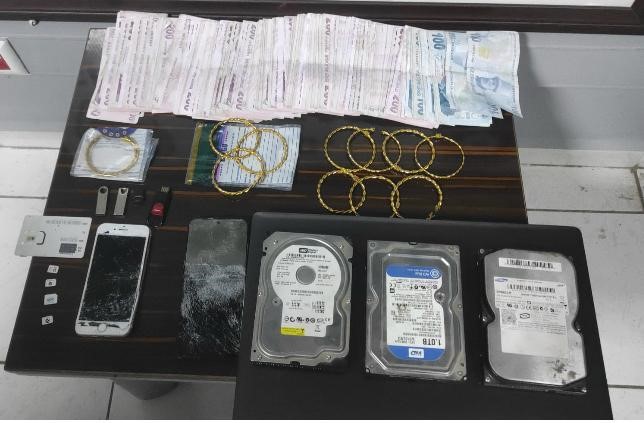 engelli evladi icin biriktirdigi altinlari dolandiricilara verdi polis buldu 2 AgdAtYSu