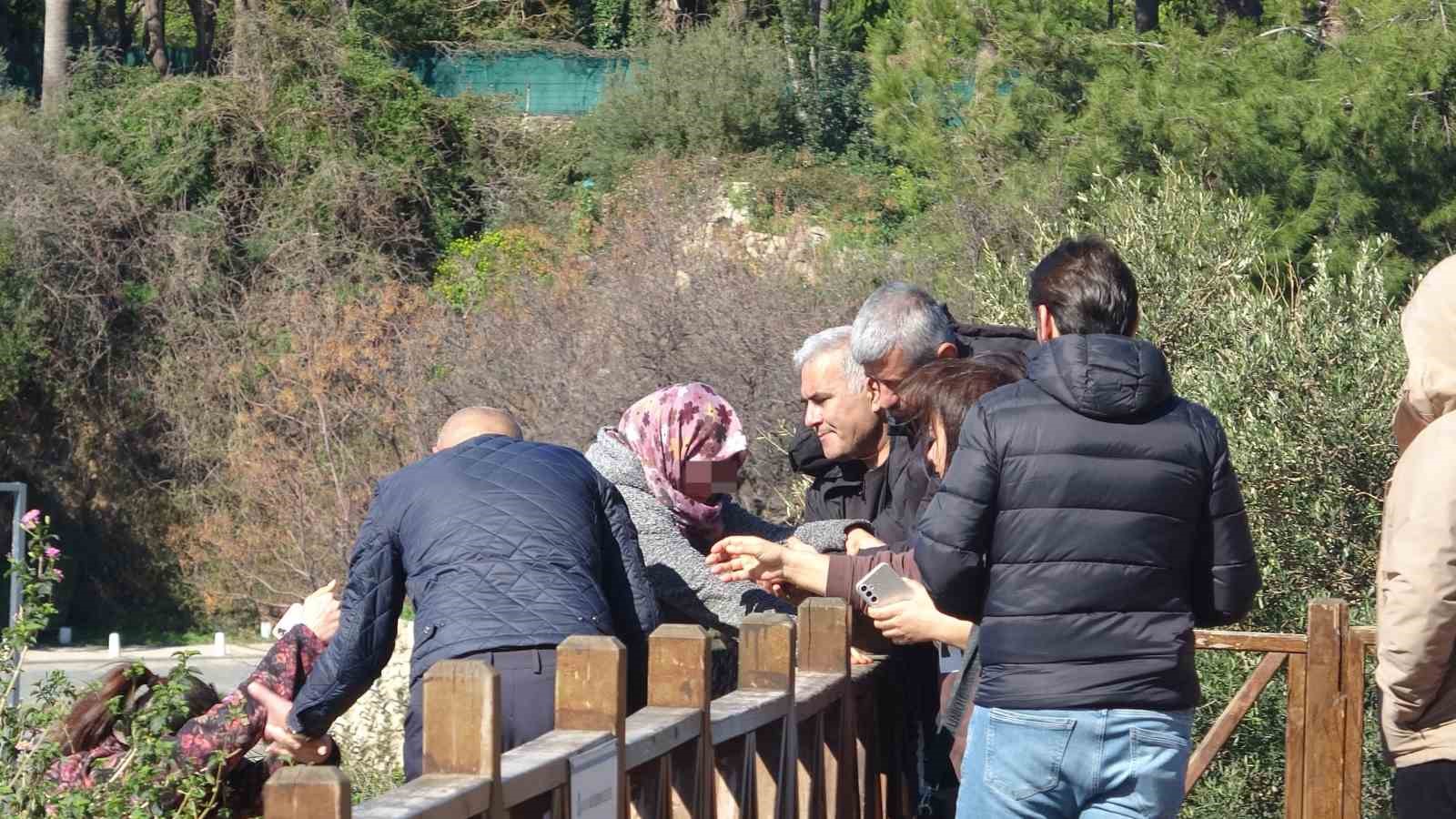 engelli oglu icin falezlere cikti 2 saatte ikna edildi 2 2RmVb6py