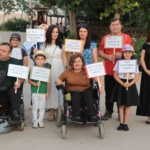 engellilerden-engelsizlere-cevre-dersi-parklari-kose-bucak-temizlediler-7j4GL3Ll.jpg