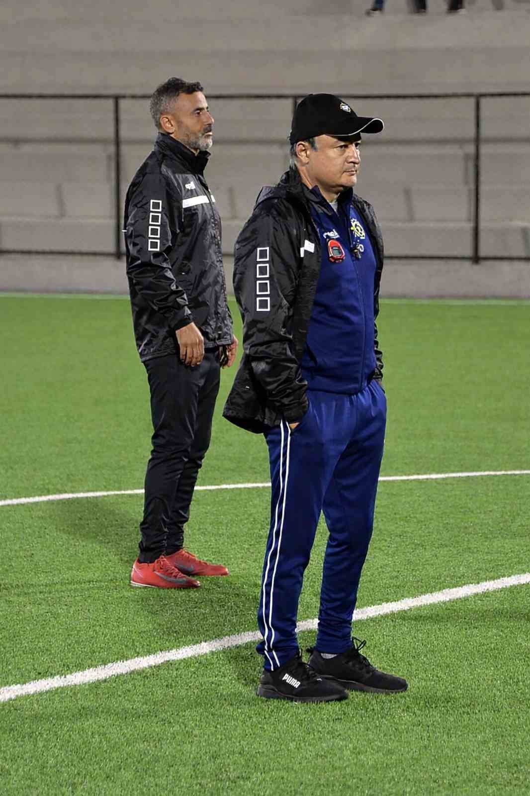 engin firatin nejmeh tercihinde dostluk etkisi 1 wrQTHeab