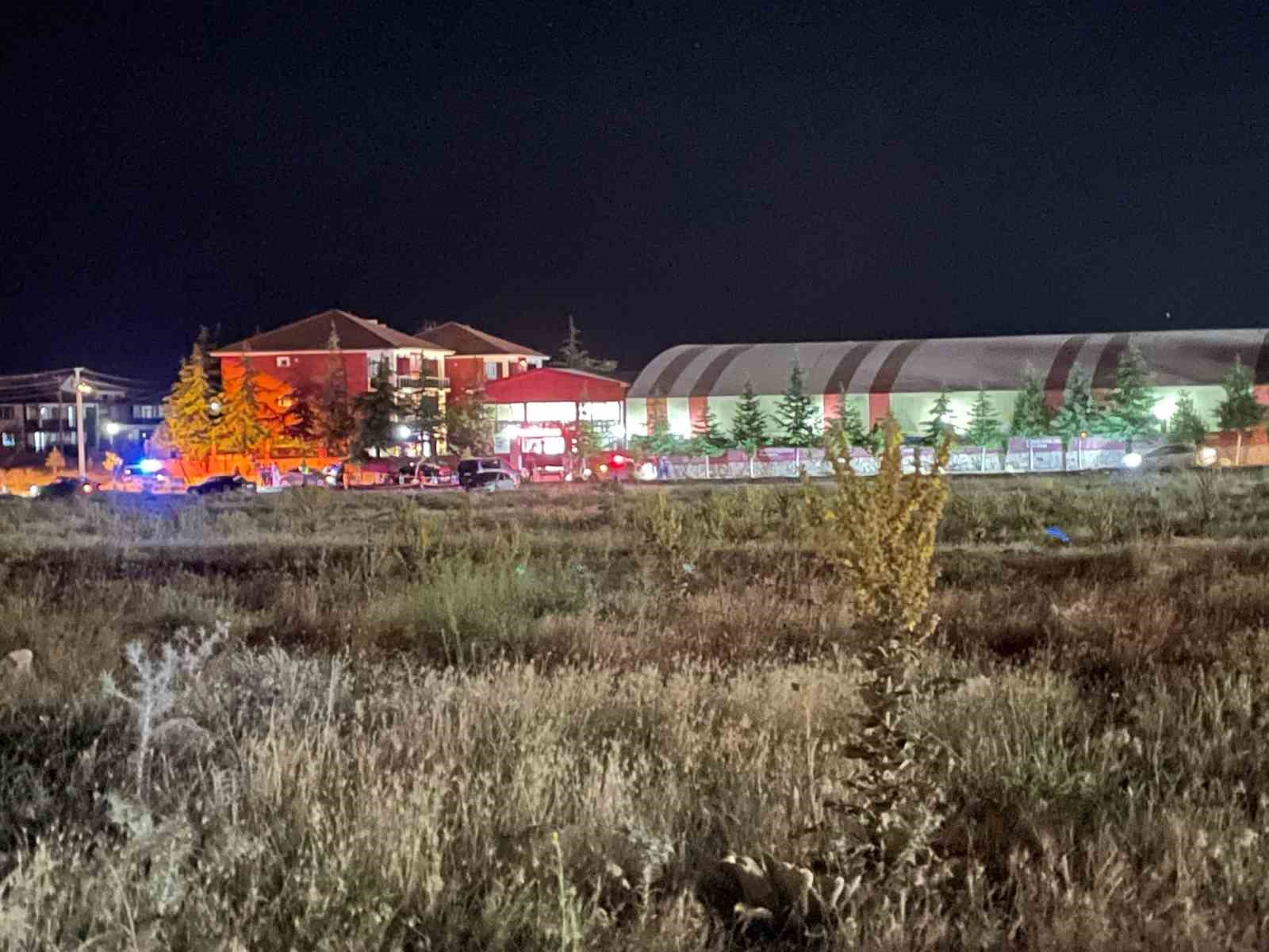 Enişte, aralarında husumet bulunan kayınbiraderini öldürdü 4 eniste aralarinda husumet bulunan kayinbiraderini oldurdu 0 sZdyZszv