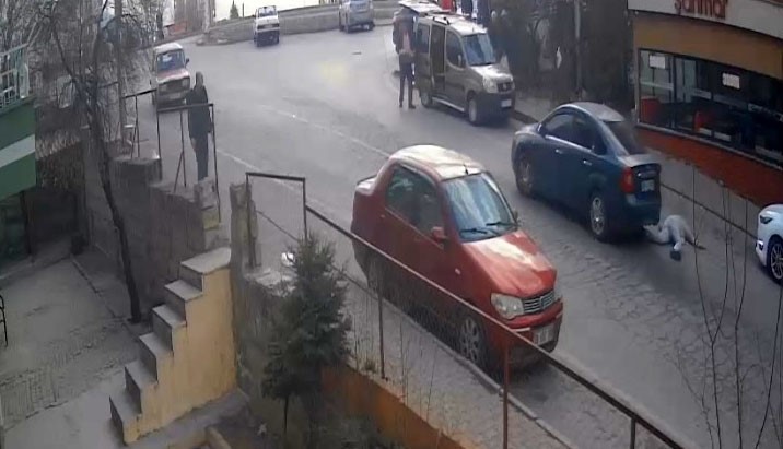 enistesine kursun yagdirip uzerinden otomobille gecen sanigin cezasi dustu 1 l4FeGYy4
