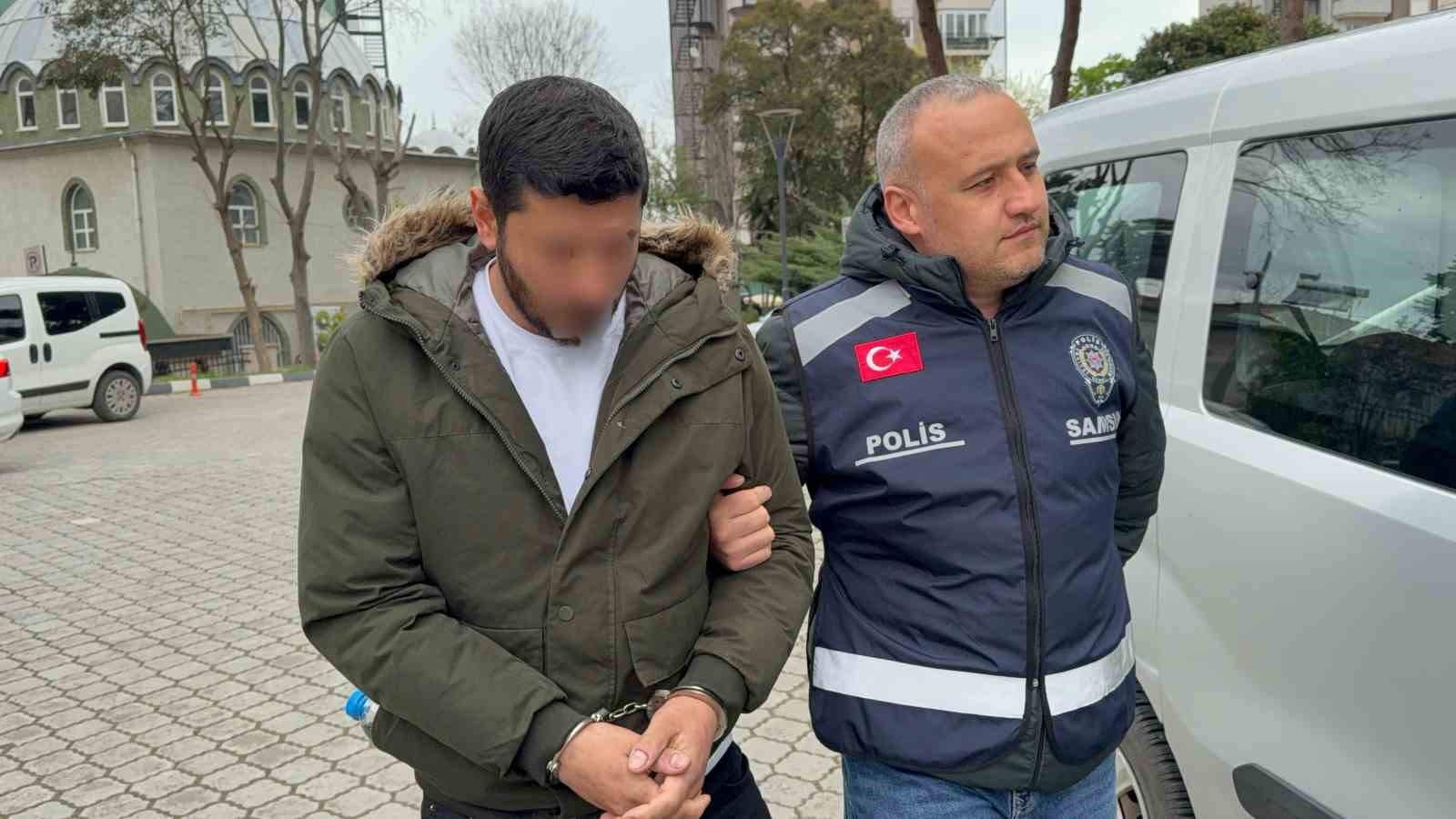 enistesini silahla yaraladi 2 XpJb8gsy
