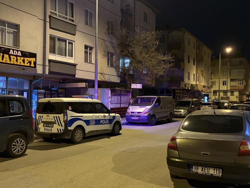 enistesinin evini kursunlayan supheli yakalandi 1 QiMCN7CA