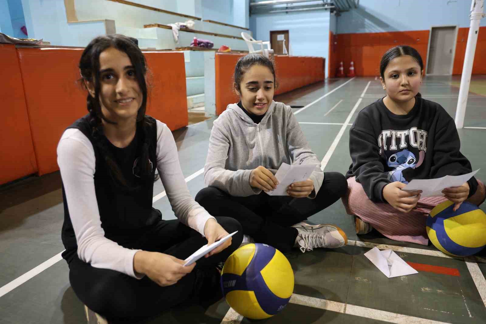 enkazdan cikti umut oldu kozandan pazarcika gonul koprusu 3 sGsnwKrF