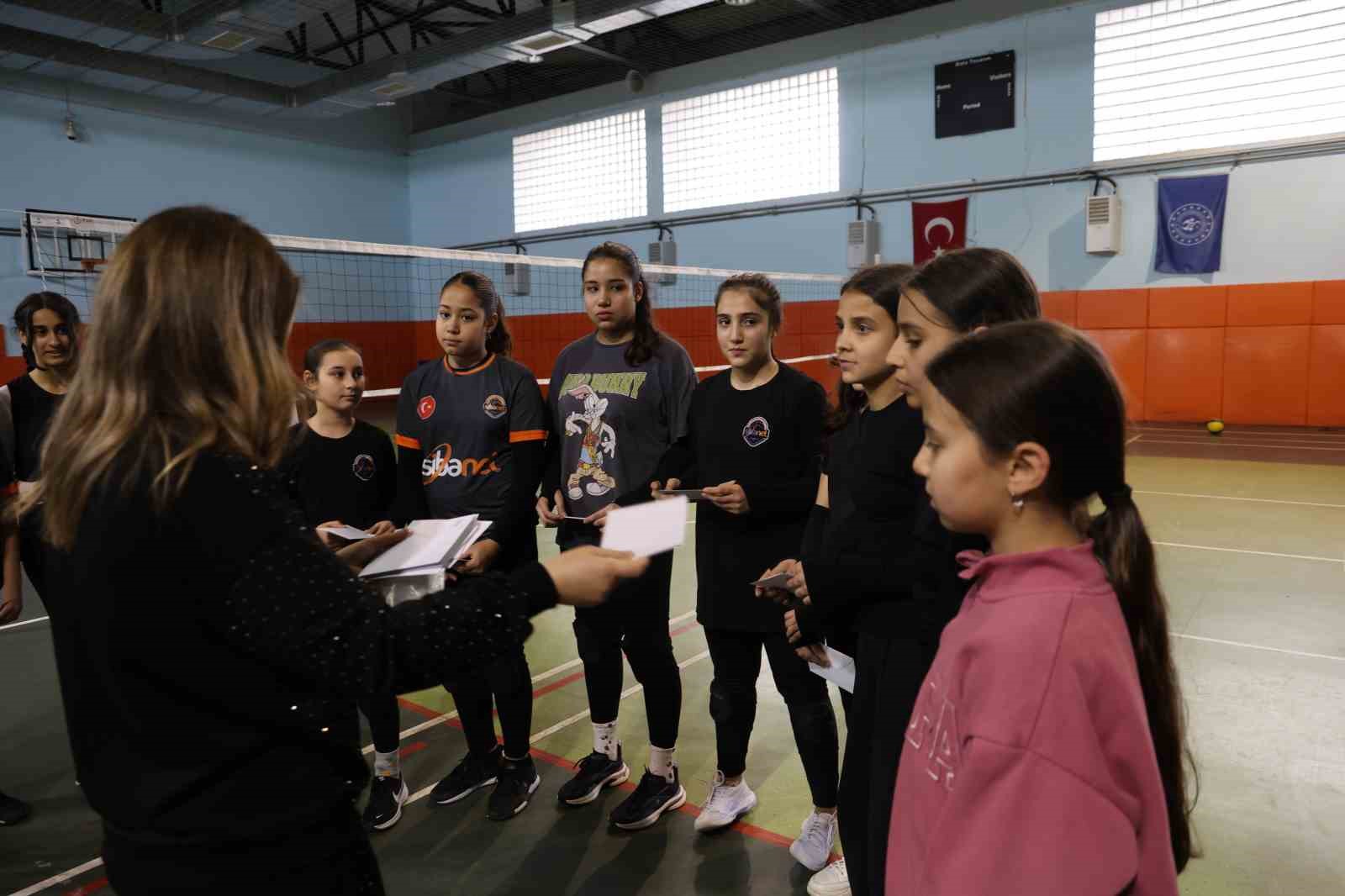 enkazdan cikti umut oldu kozandan pazarcika gonul koprusu 8