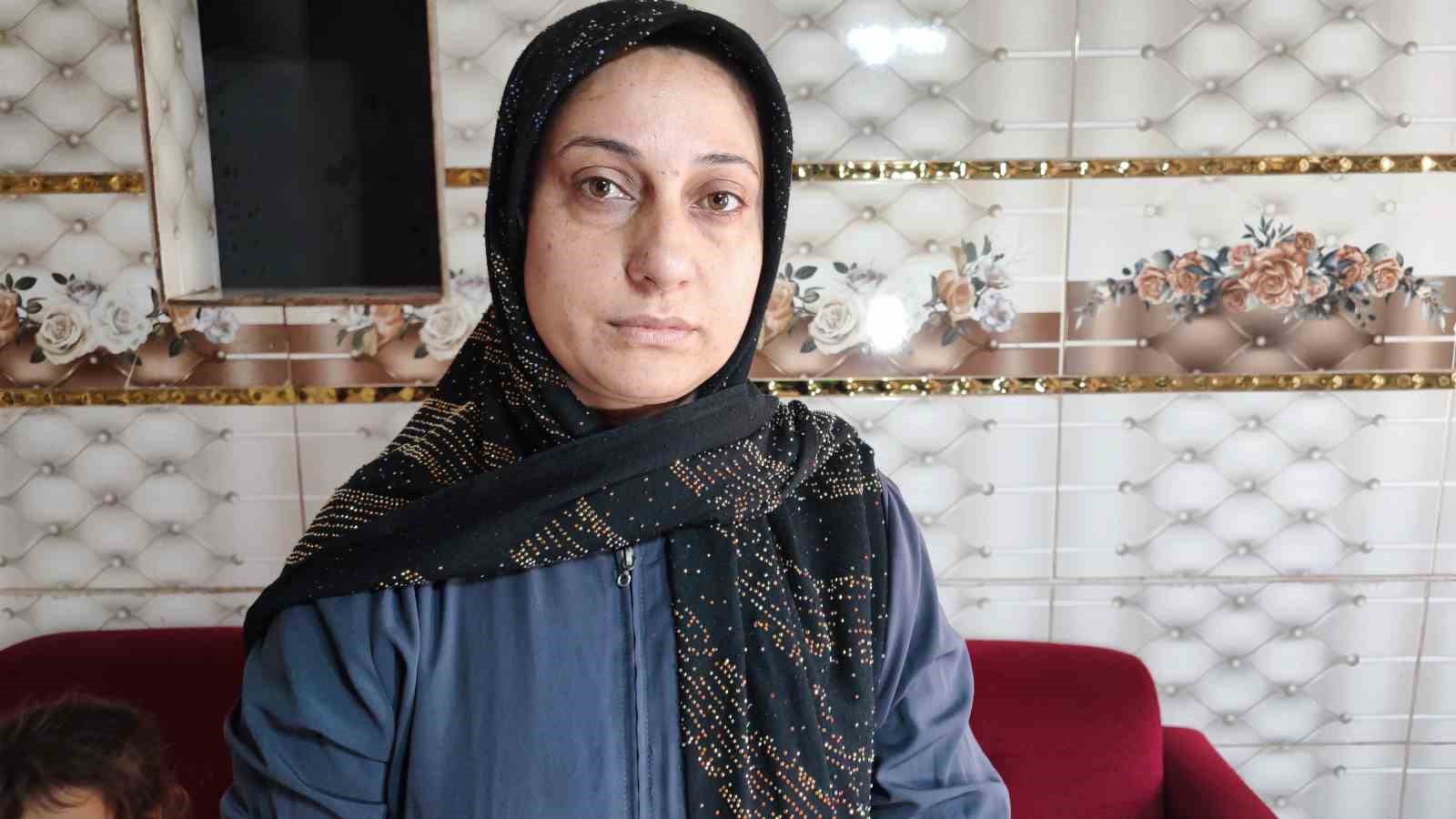 epilepsi hastasi kizi dovdugu one surulen anne benim kizimi dovduler ben konusmaya gittim kavga yd5gGXUa