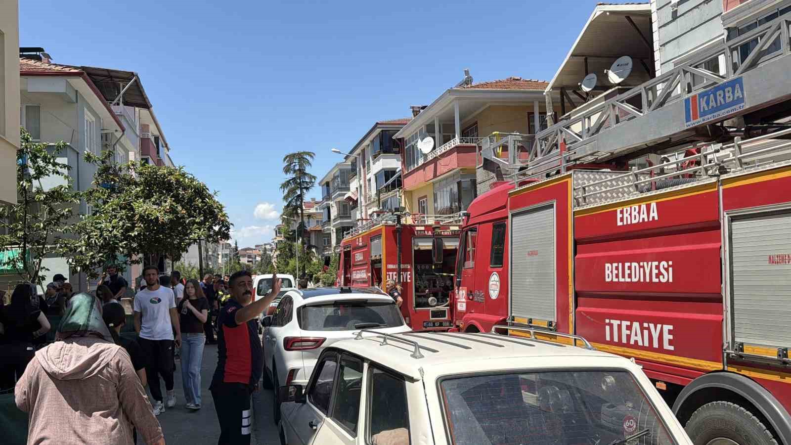 Erbaa’da ev yangınında yaşlı adam hayatını kaybetti 5 erbaada ev yangininda yasli adam hayatini kaybetti 1 6Q6mT4JF