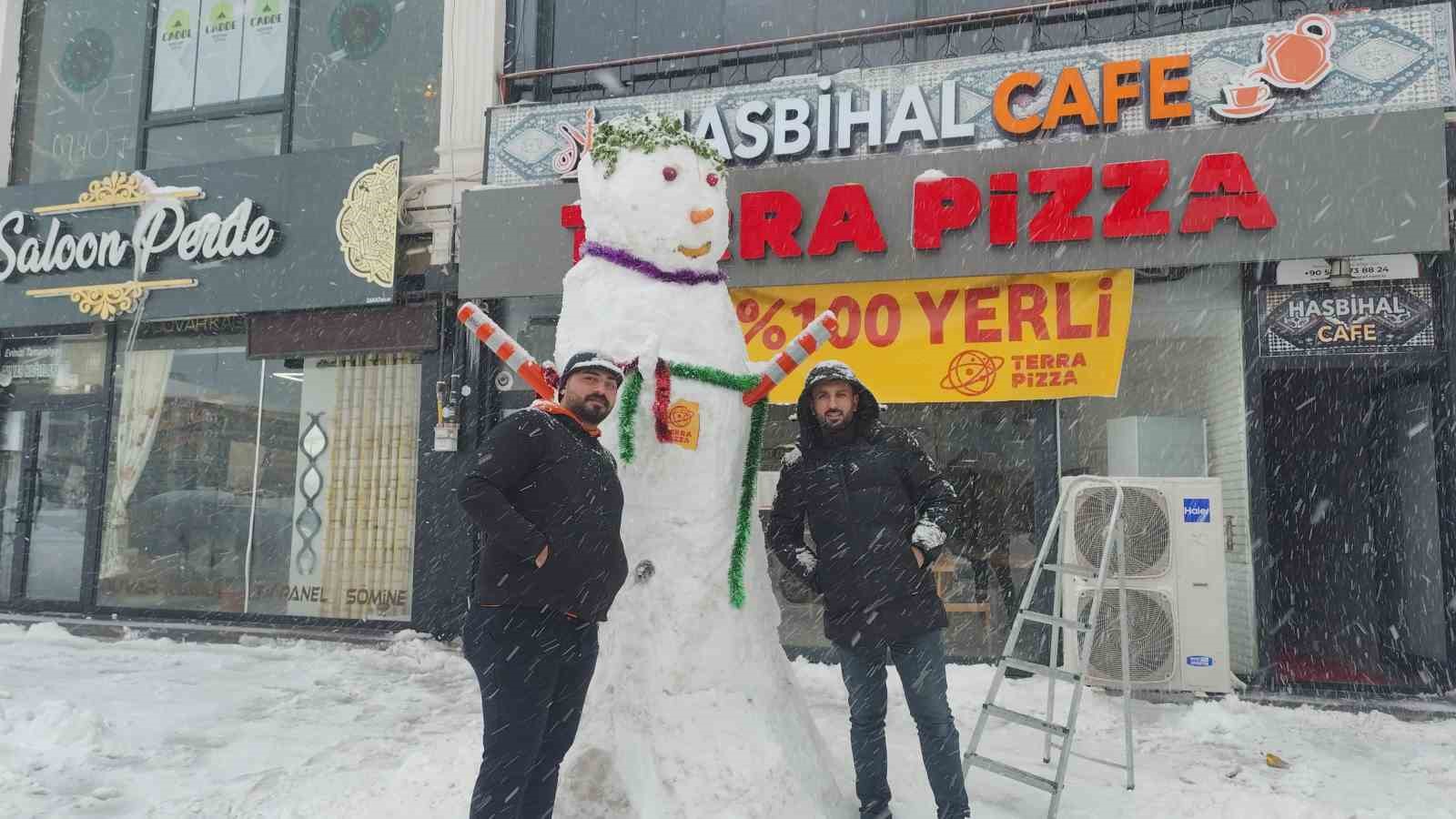 erciste bos kalan esnaf kardan adam yapti 7 XbRYO7wC