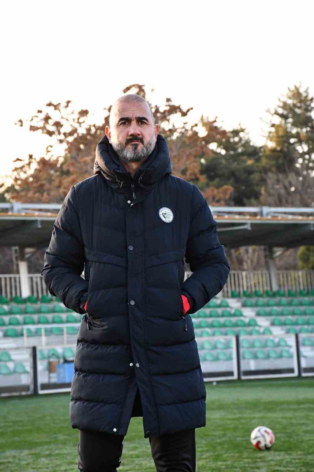 erciyes 38 fk gokhan unal ile yollarini ayirdi 2 cyNv9ESR