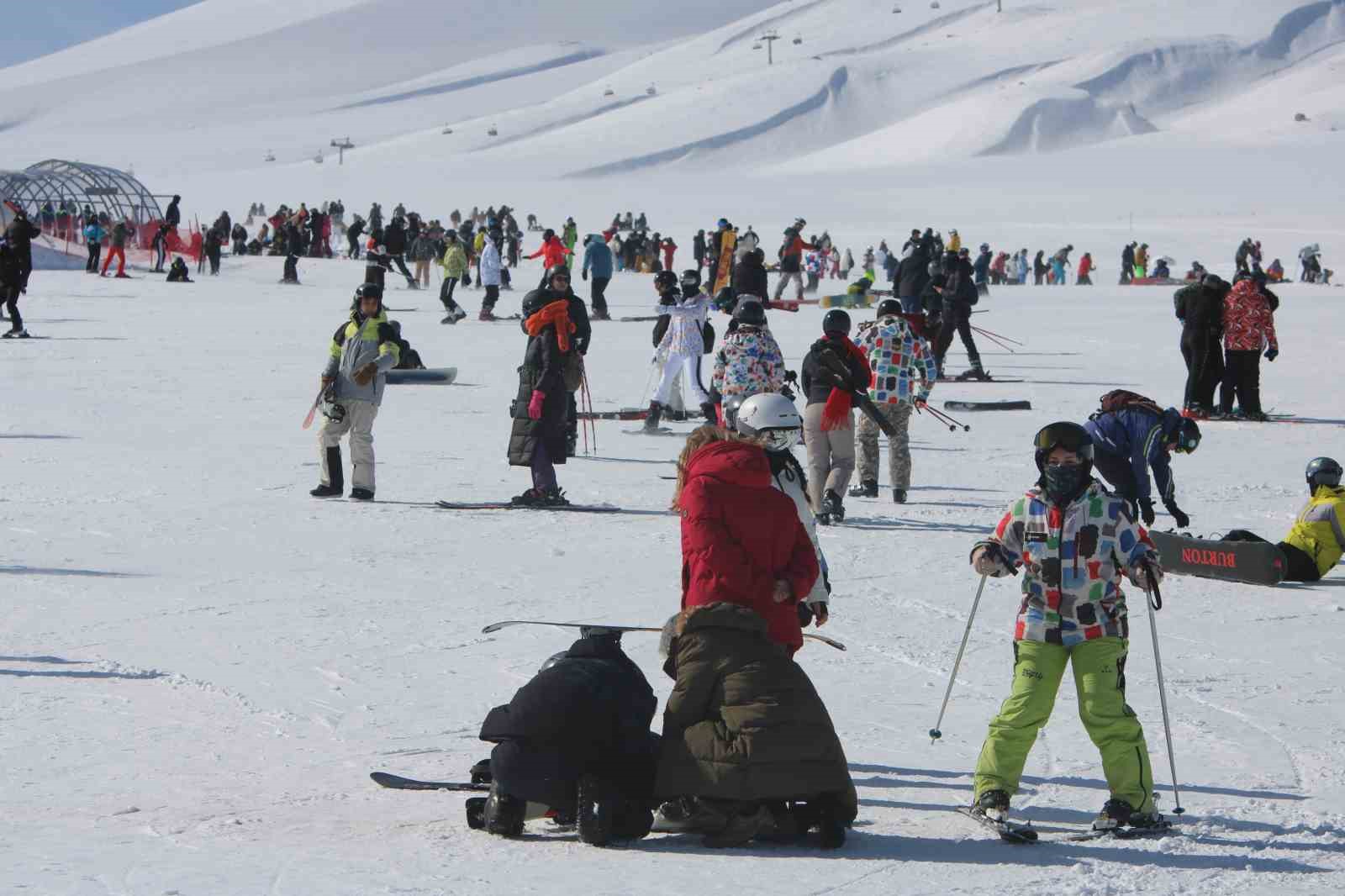 erciyese somestir bereketi 14 milyon turist ziyaret etti 5 11269nGe