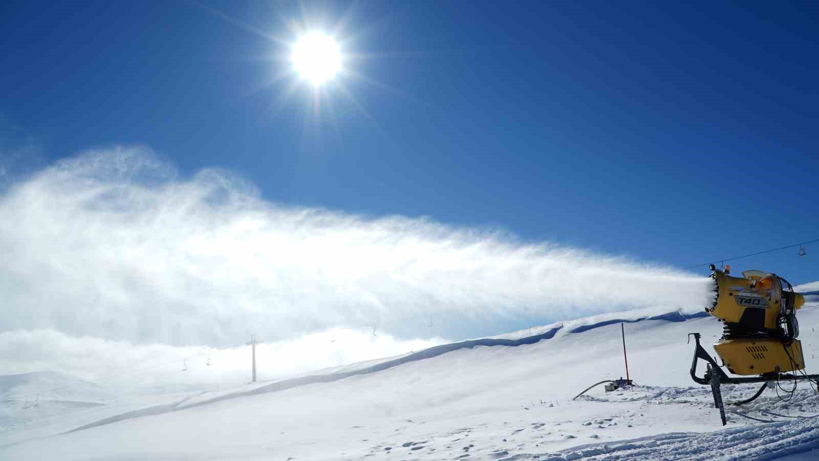 Erciyes’te Türkiye’nin en gelişmiş yapay karlama sistemiyle pistler sezona hazırlanıyor 7 erciyeste turkiyenin en gelismis yapay karlama sistemiyle pistler sezona hazirlaniyor 3 Q6YrLIEp