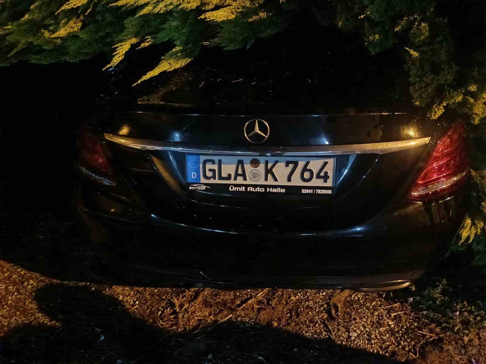 Erdek’te fırtına ve dolu yağışı: Ağaçlar devrildi, çatılar uçtu 7 erdekte firtina ve dolu yagisi agaclar devrildi catilar uctu 3 hi1hVsO8