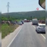 erdekte-zincirleme-kaza-1-olu-2-yarali-lLTFPC75.jpg