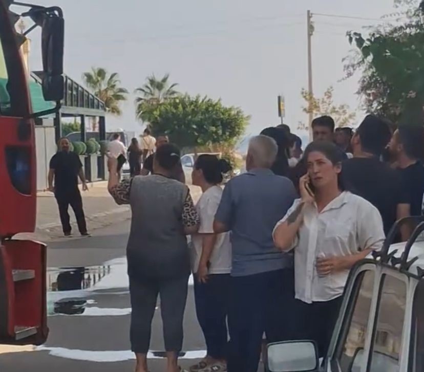 erdemlide bina yangini korkuttu 1