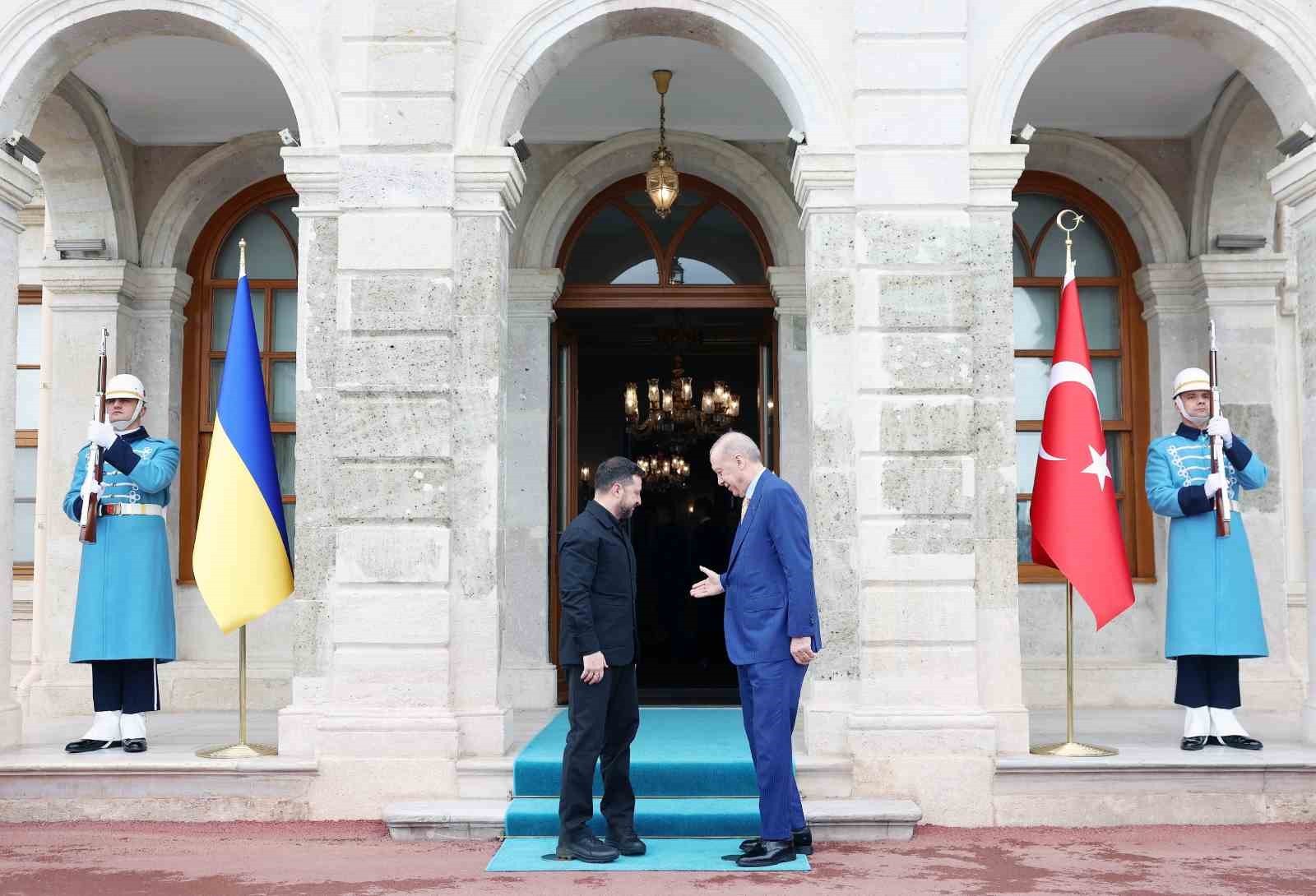 erdogan ile zelenskiy gorusmesi basladi 1 UkuGFJAH