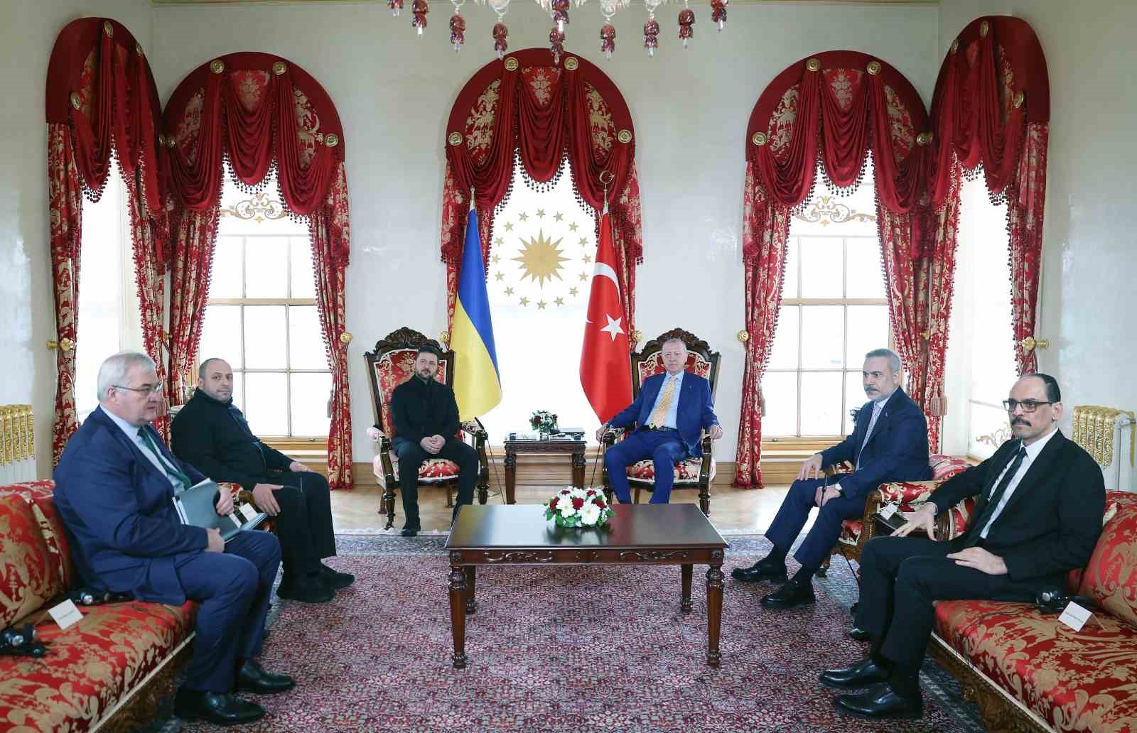 erdogan ile zelenskiy gorusmesi basladi 6 8mhnVn7V