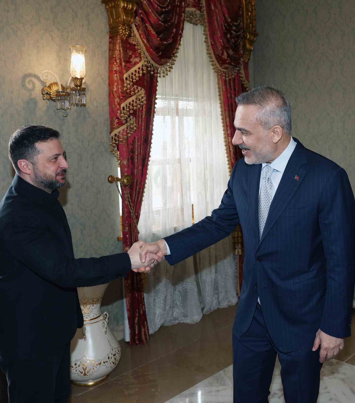 erdogan ile zelenskiy gorusmesi basladi 8 XAH9isKi