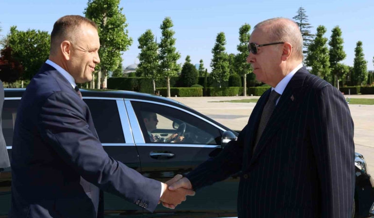 erdogan-nato-zirvesi-kapsaminda-ittifakin-avrupa-sutununun-guclendirilmesi-ve-caydiriciliginin-tahkim-edilmesi-ortak-onceligimiz-7xfiTg9x.jpg