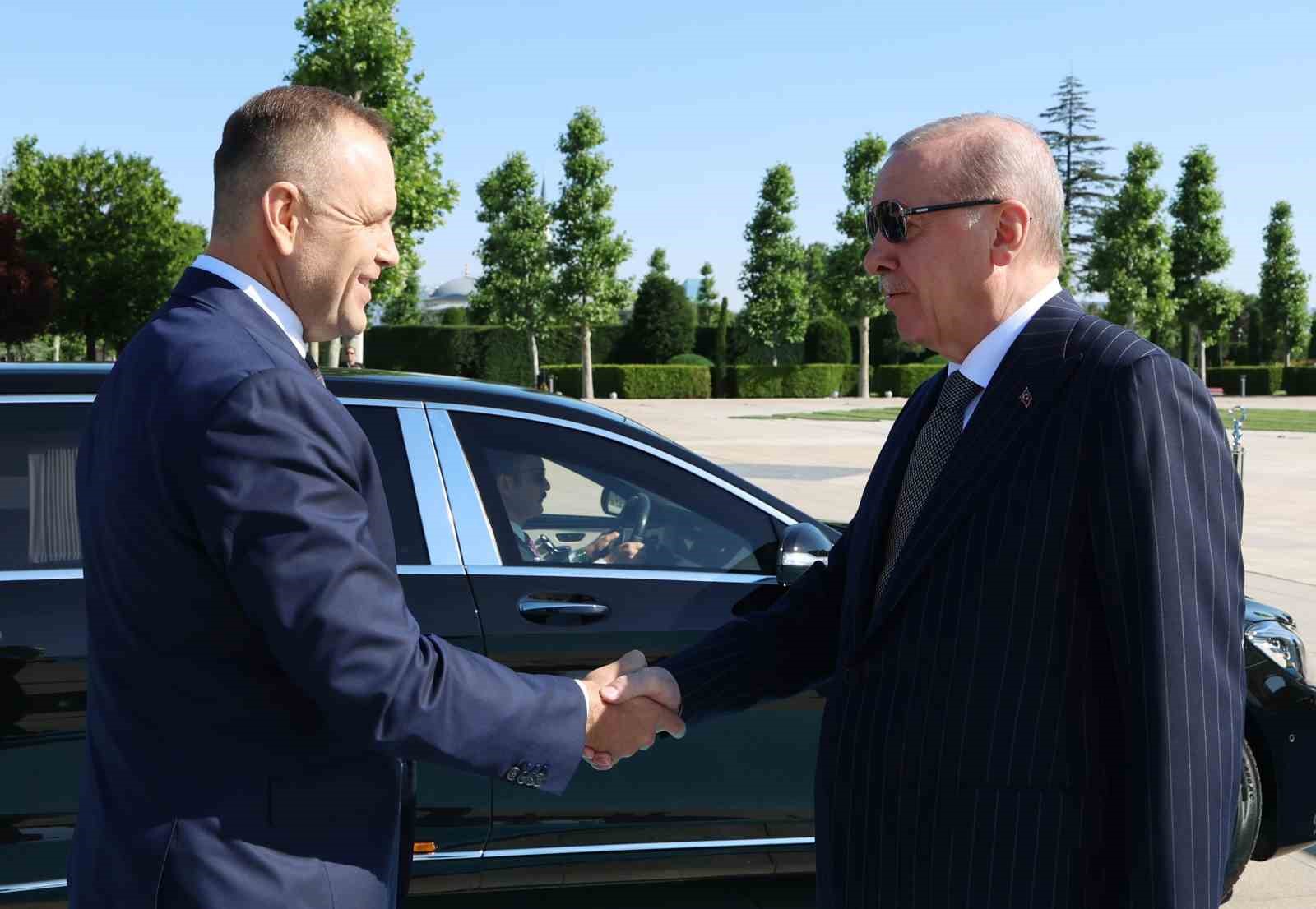 Erdoğan: "NATO zirvesi kapsamında ittifakın Avrupa sütununun güçlendirilmesi ve caydırıcılığının tahkim edilmesi ortak önceliğimiz" 5 erdogan nato zirvesi kapsaminda ittifakin avrupa sutununun guclendirilmesi ve caydiriciliginin tahkim edilmesi ortak onceligimiz dRVijcXk