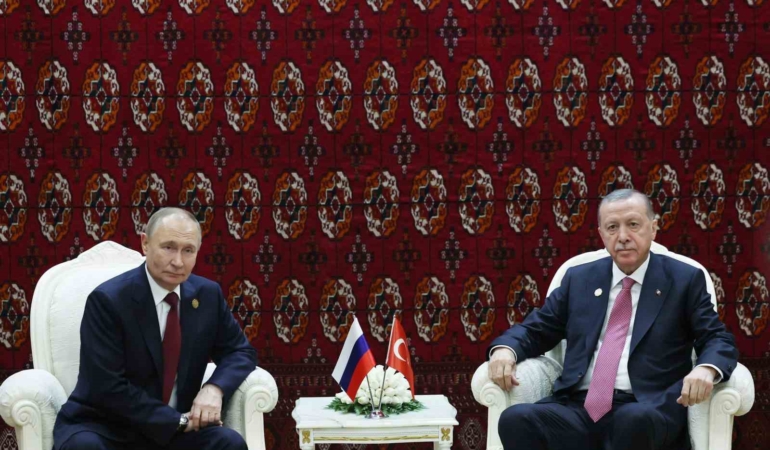 erdogan-putin-ile-gorustu-NiGOFPGF.jpg