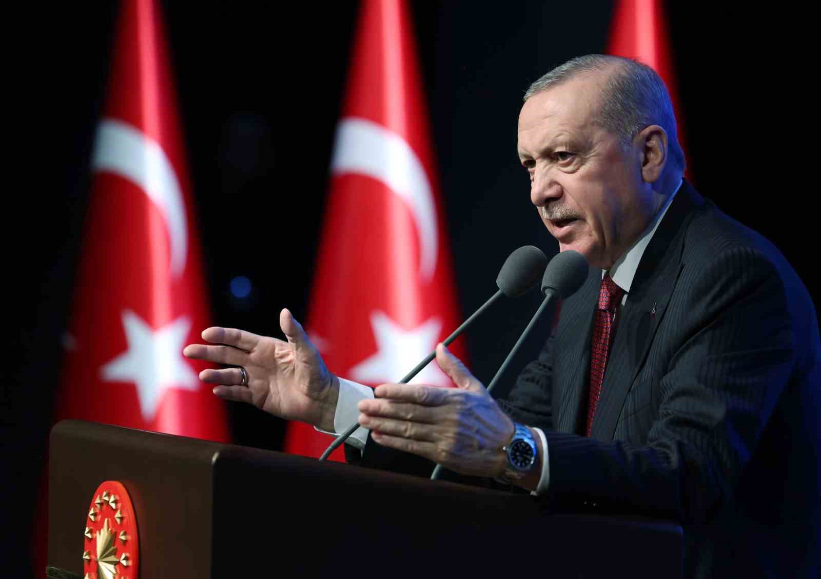 Erdoğan’dan Özel’e: "Kendisine tavsiyem, biz az söyledik, o çok anlasın" 5 erdogandan ozele kendisine tavsiyem biz az soyledik o cok anlasin 1 TLeDOmTp