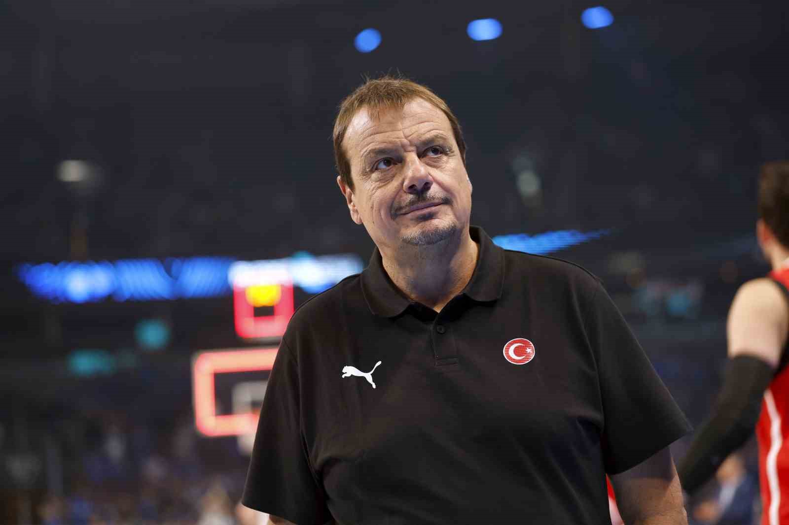 ergin ataman a milli erkek basketbol takimi ile dalya diyecek 0 MOWqA4gr