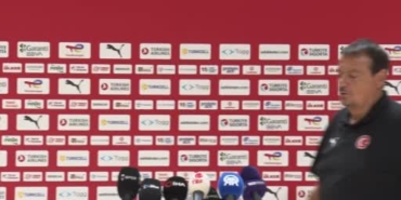 ergin-ataman-avrupa-basketbolunda-siralamalarda-birinci-basamakta-gosteriliyoruz-DPhDdWVl.jpg