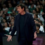 ergin-ataman-olimpiakos-taraftarina-cevap-verdi-9hPy28dq.jpg