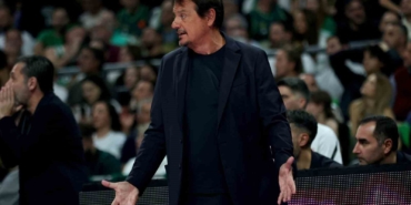 ergin-ataman-olimpiakos-taraftarina-cevap-verdi-9hPy28dq.jpg