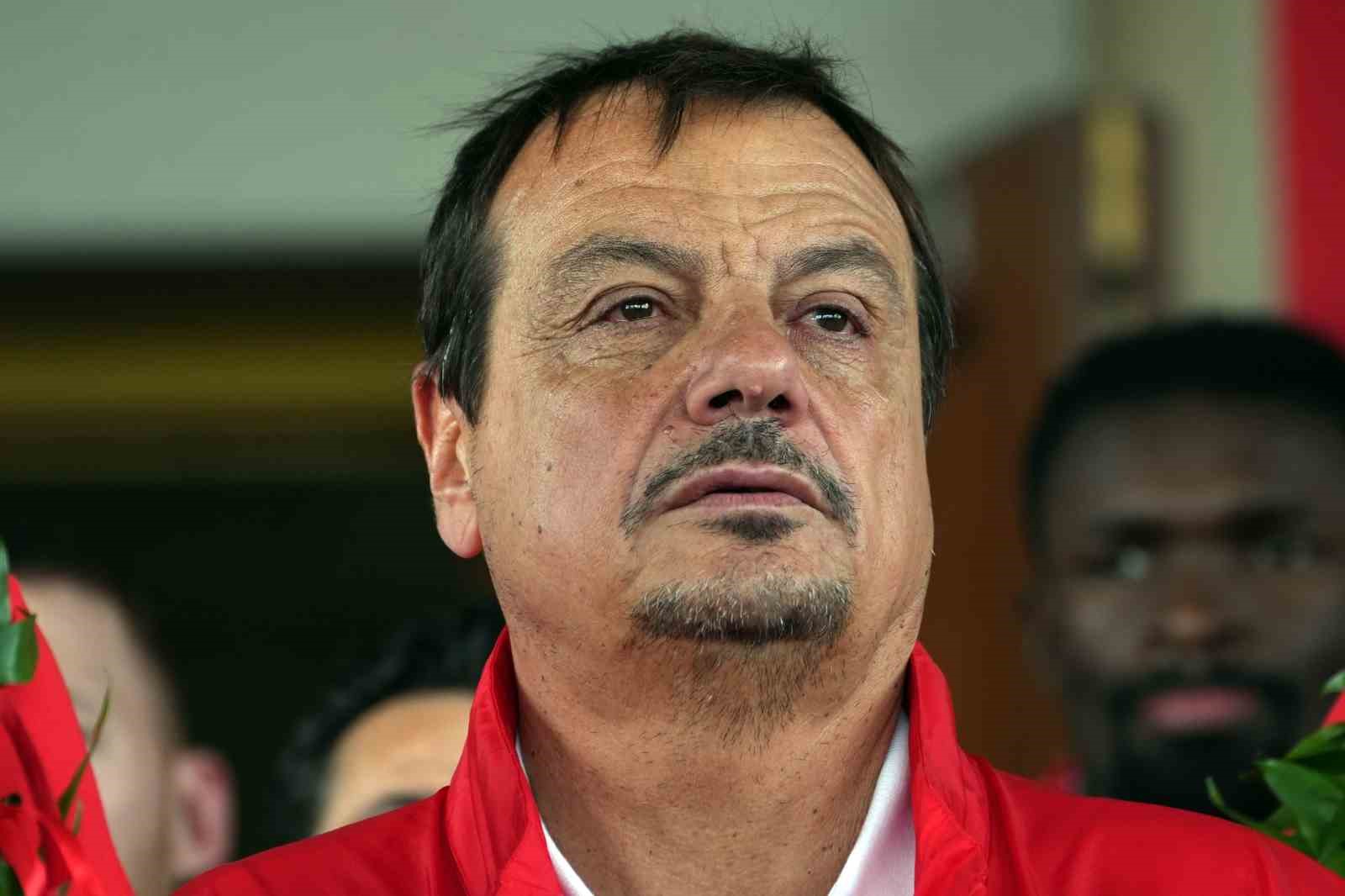ergin atamanin annesi hayatini kaybetti 0 8lQvmD6O