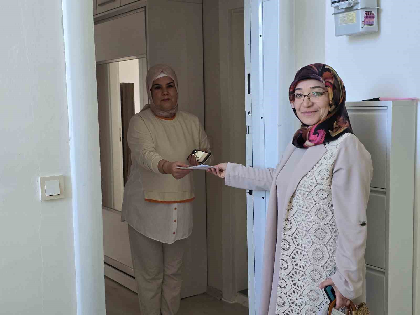 erkeklere yakistirilan muhtarlik mesleginin yozgattaki iki bayan temsilcisinden biri 1 Zigwkuab
