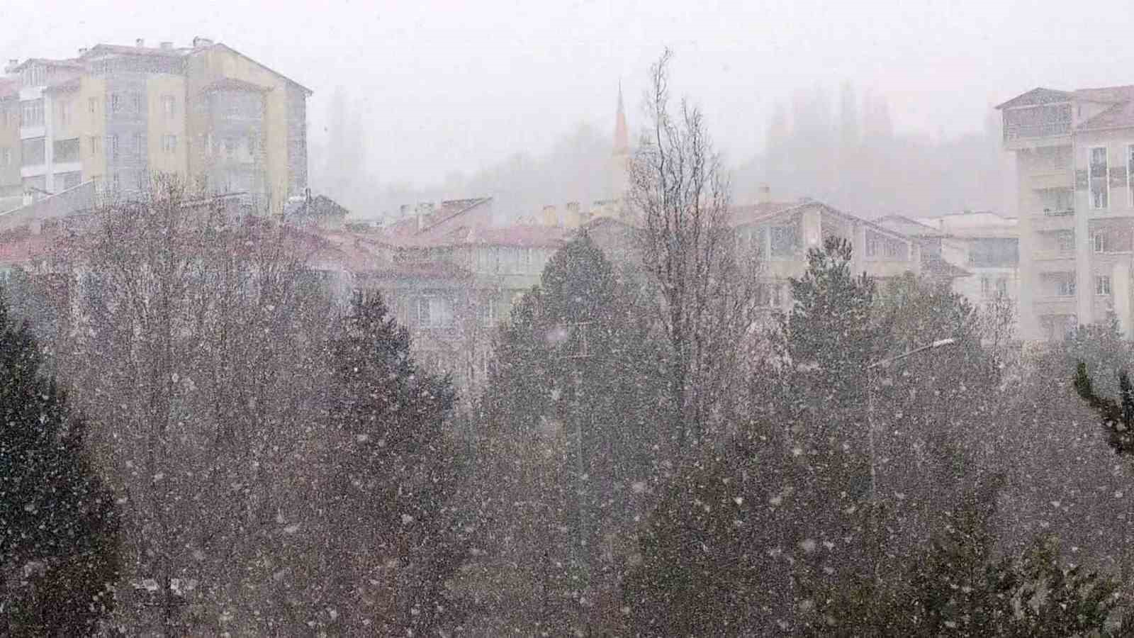erken gocen leyleklere kar surprizi 1 Zd4kJwLT