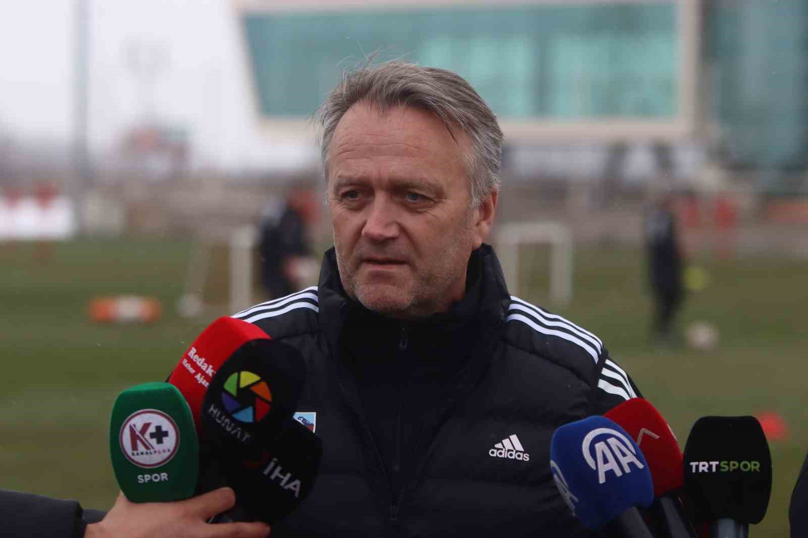 Erling Moe: "Savaşarak arzuladığımız skoru elde edeceğimizi düşünüyorum" 8 erling moe savasarak arzuladigimiz skoru elde edecegimizi dusunuyorum 4 SvcyitCd