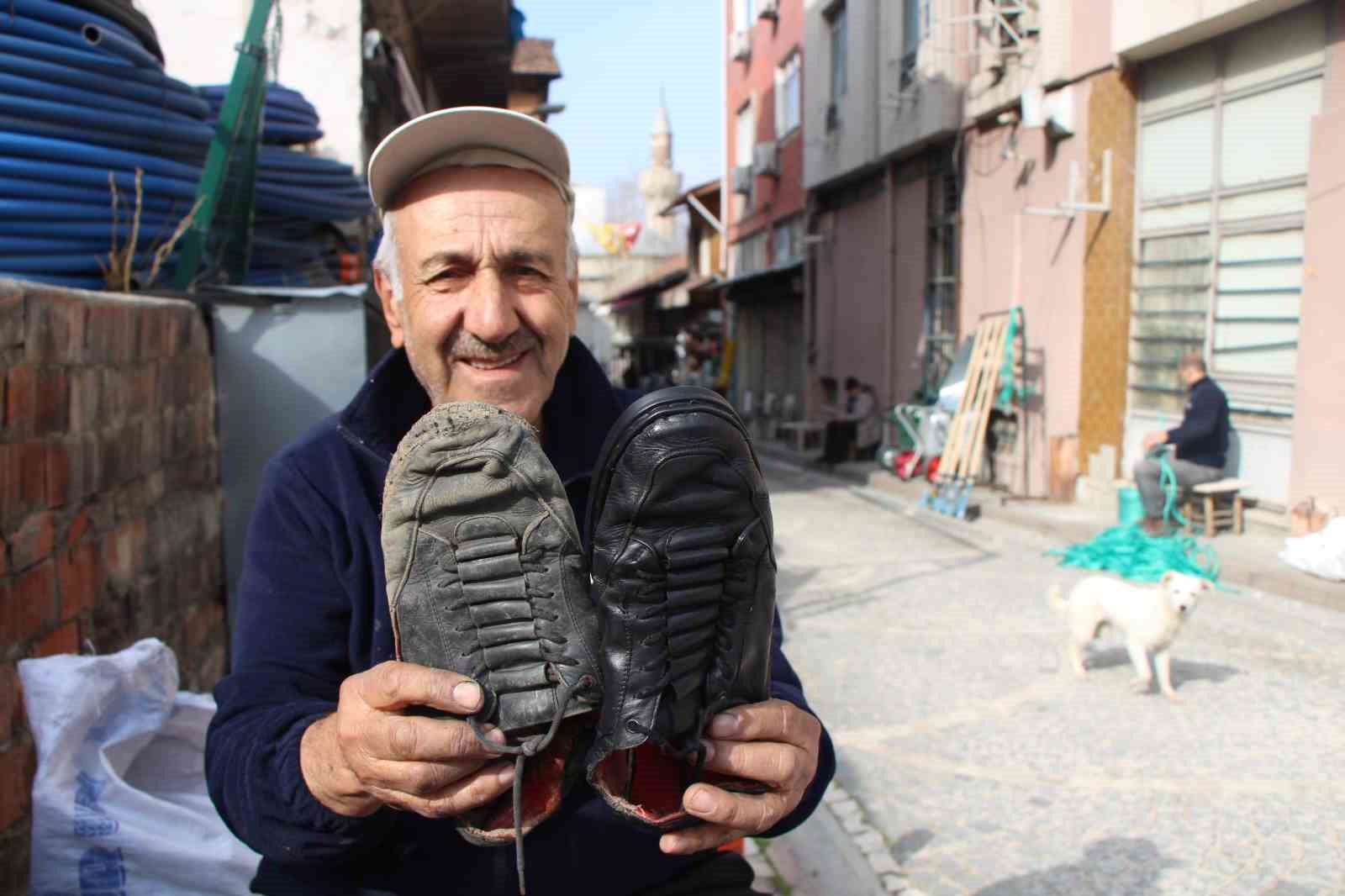 ermeni asilli usta 50 yildir igne iplikle tamir yapiyor turk milliyetcisiyim ulkemi seviyorum 3 2n3vL3Hv