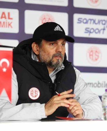erol-bulut-goztepe-maci-bizim-icin-kolay-olmayacak-6nSnKQOy.jpg