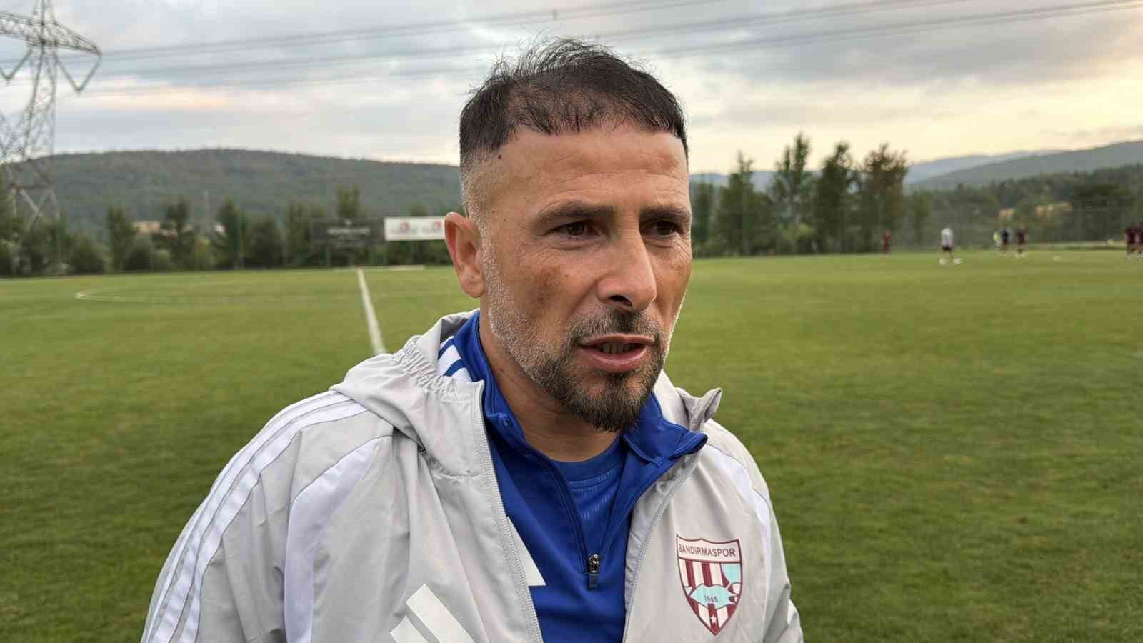 Ertuğrul Arslan: "Aramıza katmayı düşündüğümüz 3-4 oyuncu var" 4 ertugrul arslan aramiza katmayi dusundugumuz 3 4 oyuncu var 0 DDANgzHg