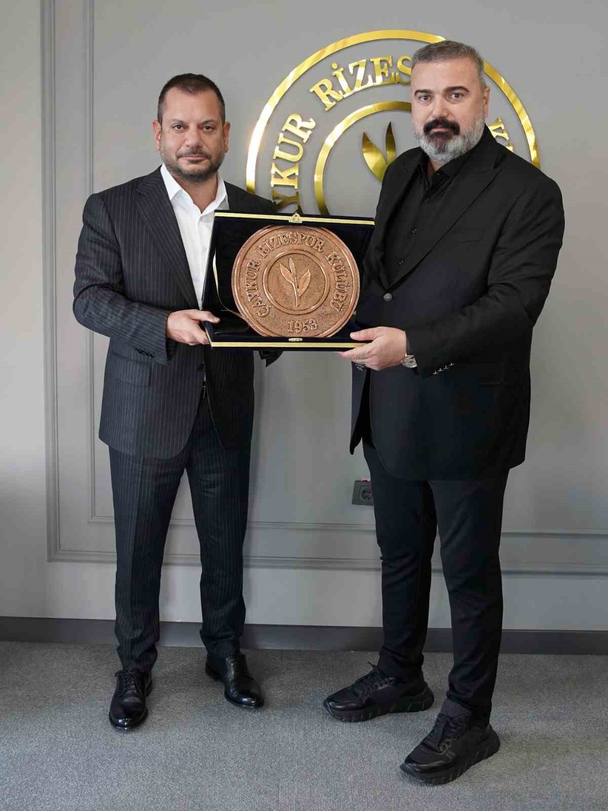 ertugrul doganin ibrahim turgut uzuntusu 1 44UN81C4