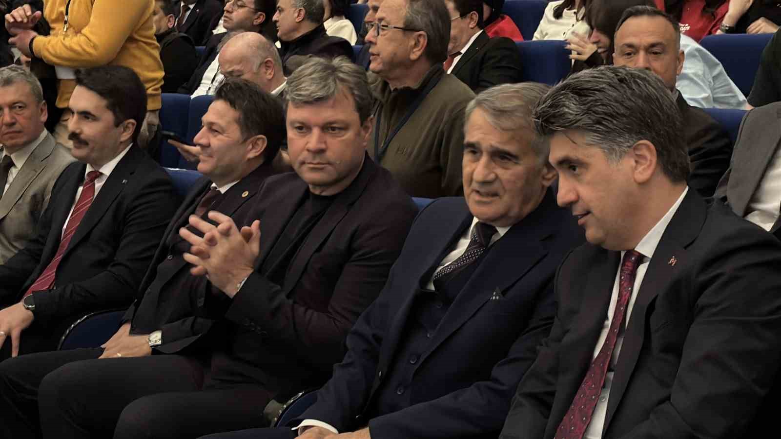 ertugrul saglam artik iki takimli sampiyonluk yarisi izlemeyelim 2 vc7FOgk2