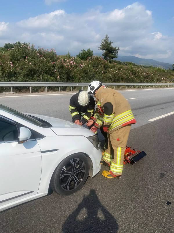 erzin dortyol otoyolunda trafik kazasi 1 yarali 0 sTz8Uzi6