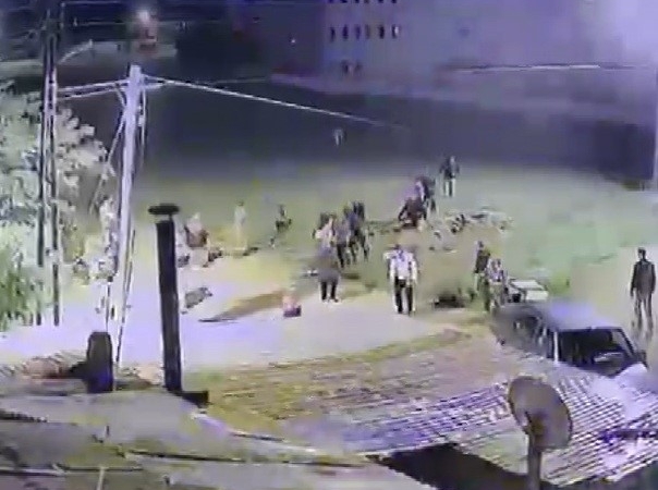 erzincanda-1-kisinin-hayatini-kaybettigi-kavganin-goruntuleri-ortaya-cikti-tUzSvOBX.jpg