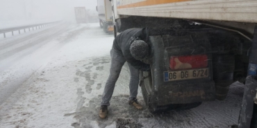 erzincanda-kar-ve-tipi-ulasimi-olumsuz-etkiledi-FFxXjuau.jpg