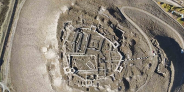 erzincanda-urartu-izleri-yeniden-gun-yuzunde-altintepe-kalesi-drone-ile-goruntulendi-eMjSMnGH.jpg