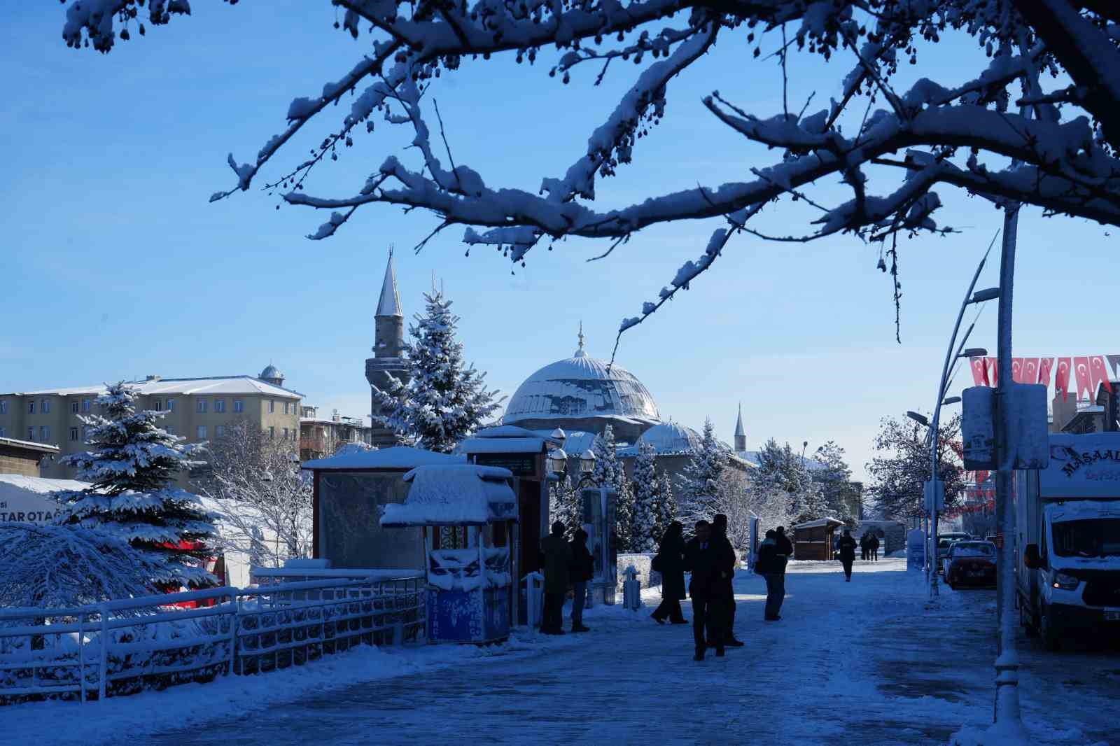 erzurum bahari beklerken kisi yasiyor 3