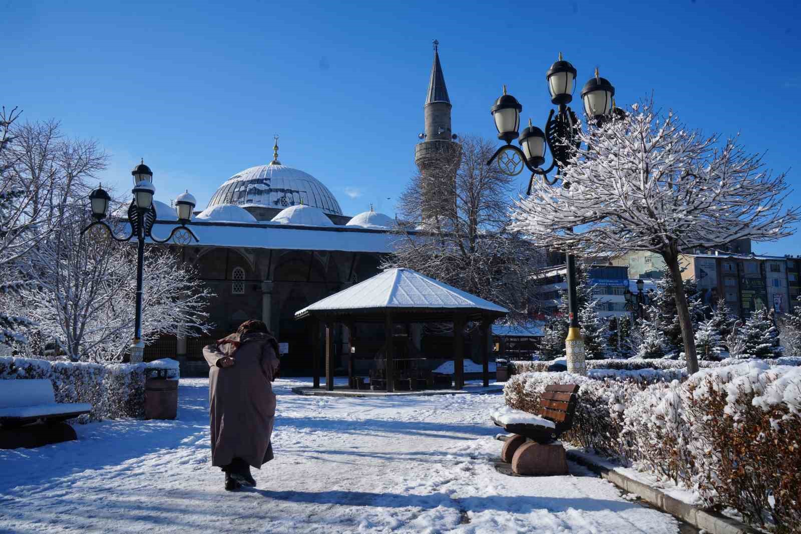 erzurum bahari beklerken kisi yasiyor 4 7S3br413