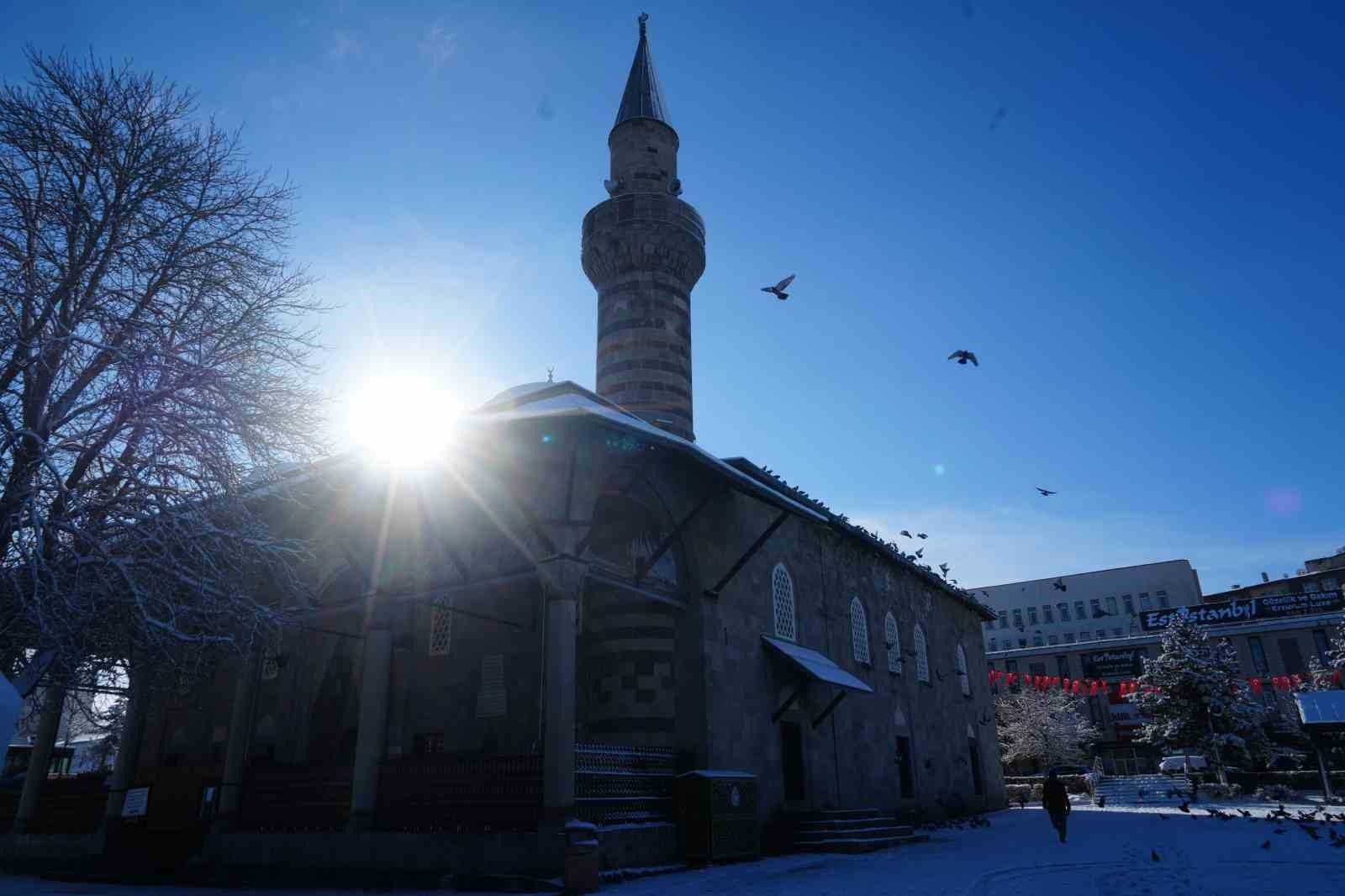 erzurum bahari beklerken kisi yasiyor 5 U7S9IKYh