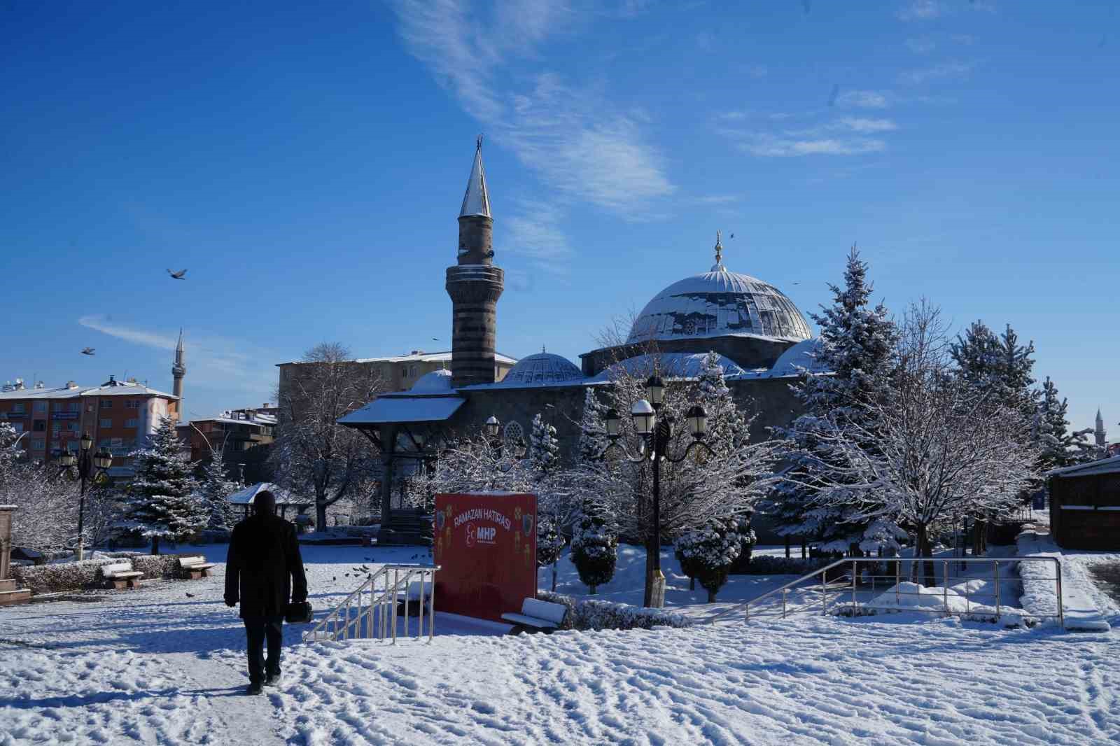 erzurum bahari beklerken kisi yasiyor 6 XisnHqvv